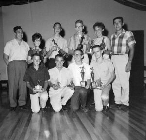 Eagles youth bowling team, Jul 1962